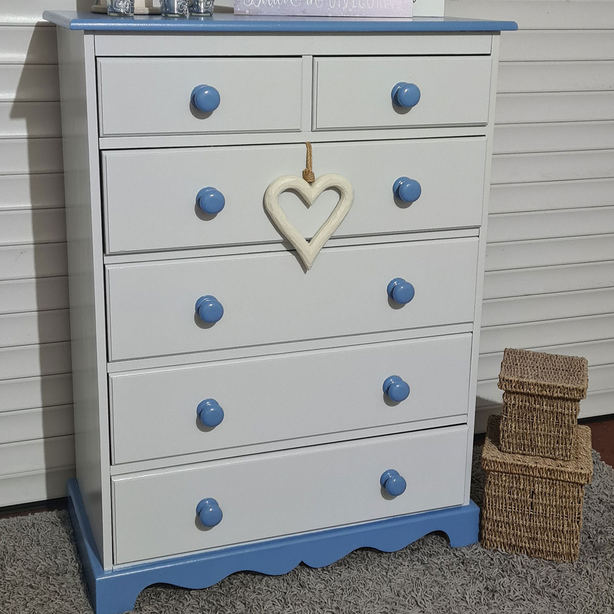 drawer chest